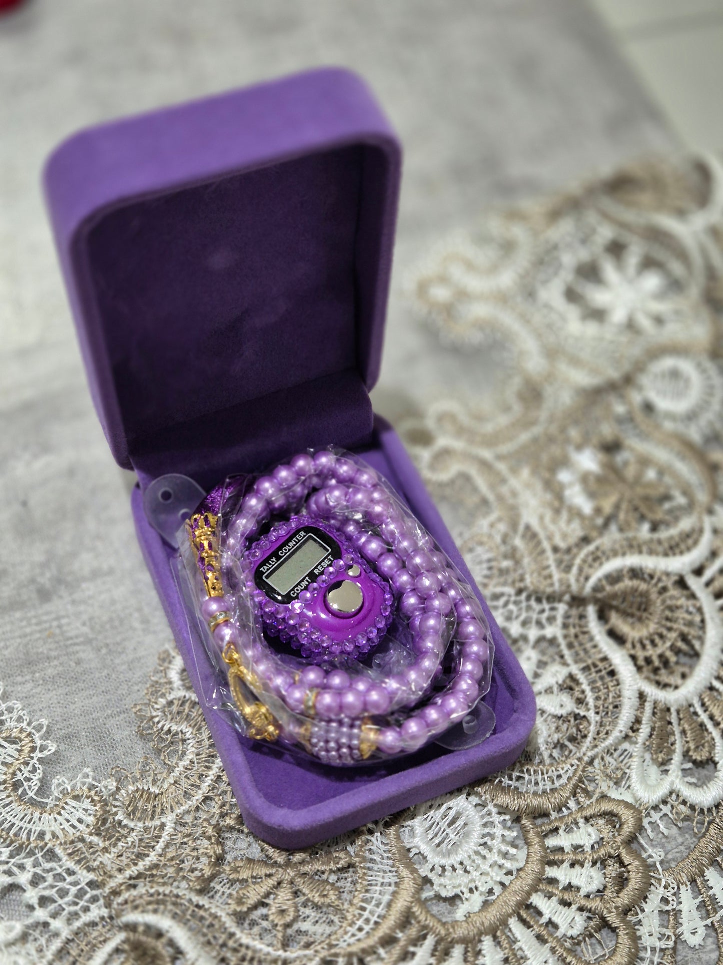 Luxury Islamic Tasbih Gift Set – Prayer Beads & Digital Finger Counter